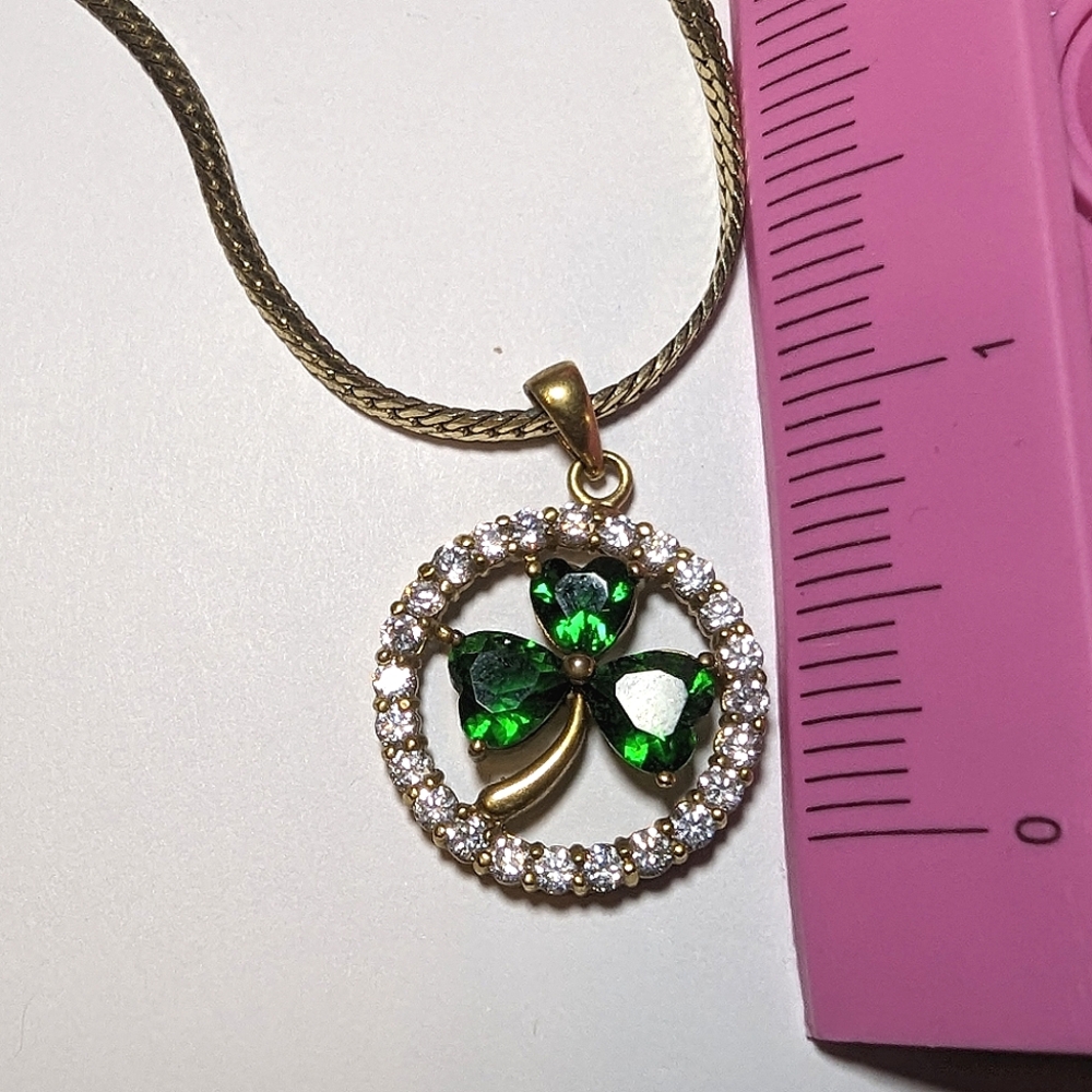 Vintage Irish Shamrock 3 leaf Clover Gold Tone Green Rhinestone Pendant Necklace